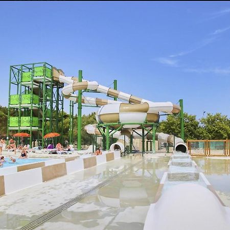Mobil-Home 6 Personnes - Camping La Falaise 4* / Piscine / Club Enfants / Spa / Restaurant / Animations 纳博讷 外观 照片